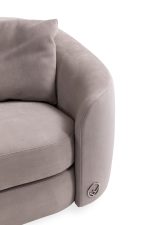 BRADLEY SOFA - Image 6
