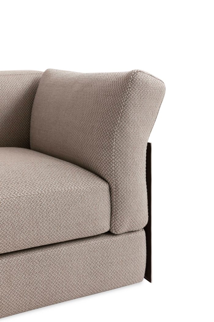 BENSON TAILOR SOFA - Image 4