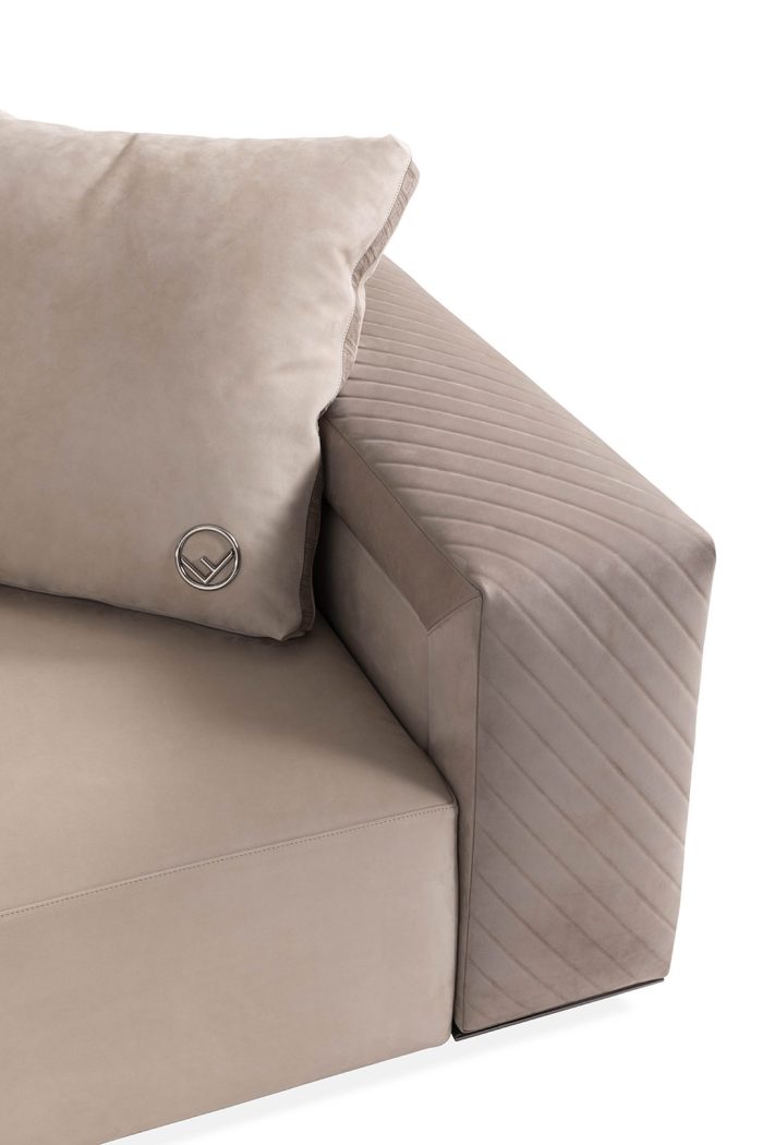 BOGART SOFA - Image 9