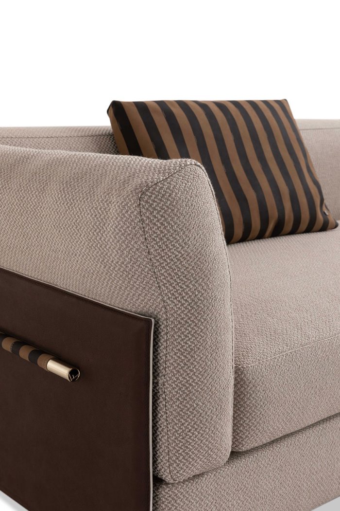 BENSON TAILOR SOFA - Image 5